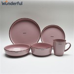 Rosa tallerkener middagssett for 6